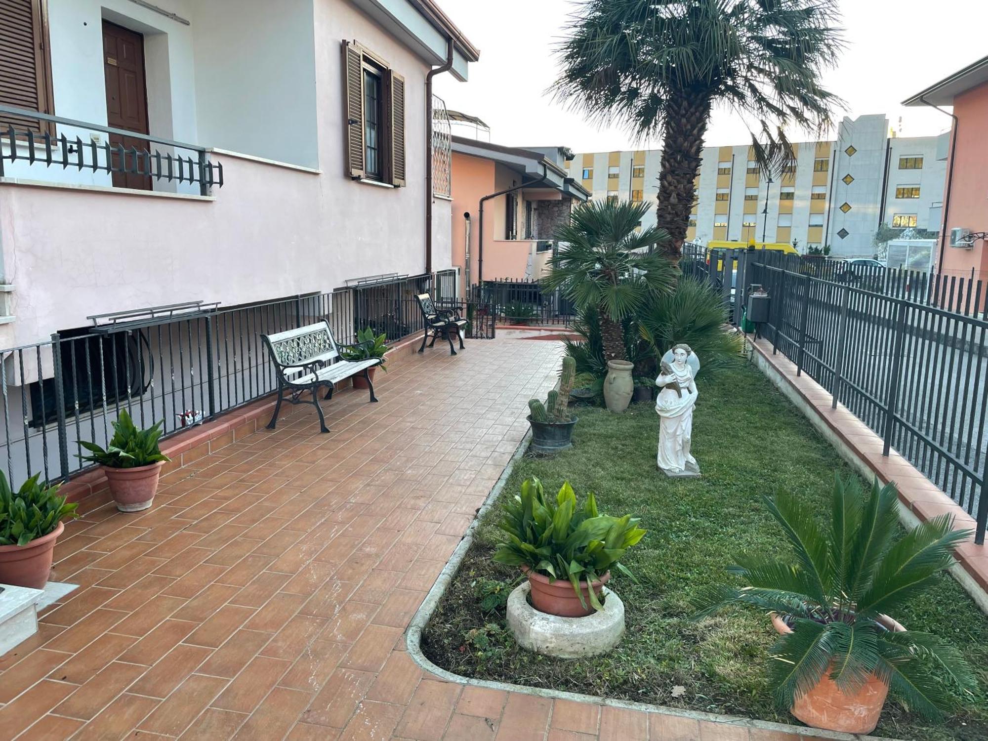 Villa Antonella Pozzilli Ngoại thất bức ảnh